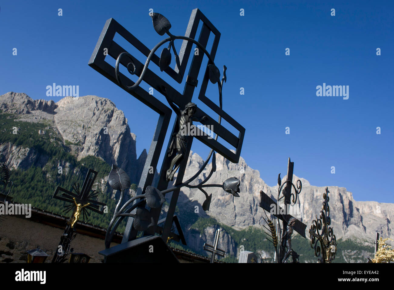 Iron crosses in the churchyard of Colfosco, south Tyrol, Italy. Stock Photo