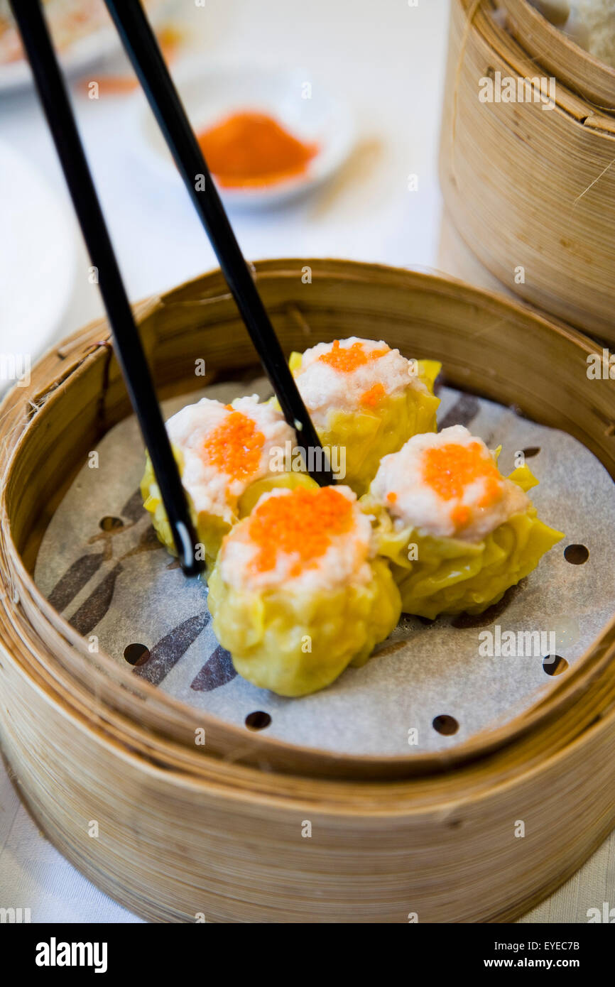 China, Kowloon. Hong Kong, Chinese restaurant Dim Sum; Mong Kok Stock Photo Alamy