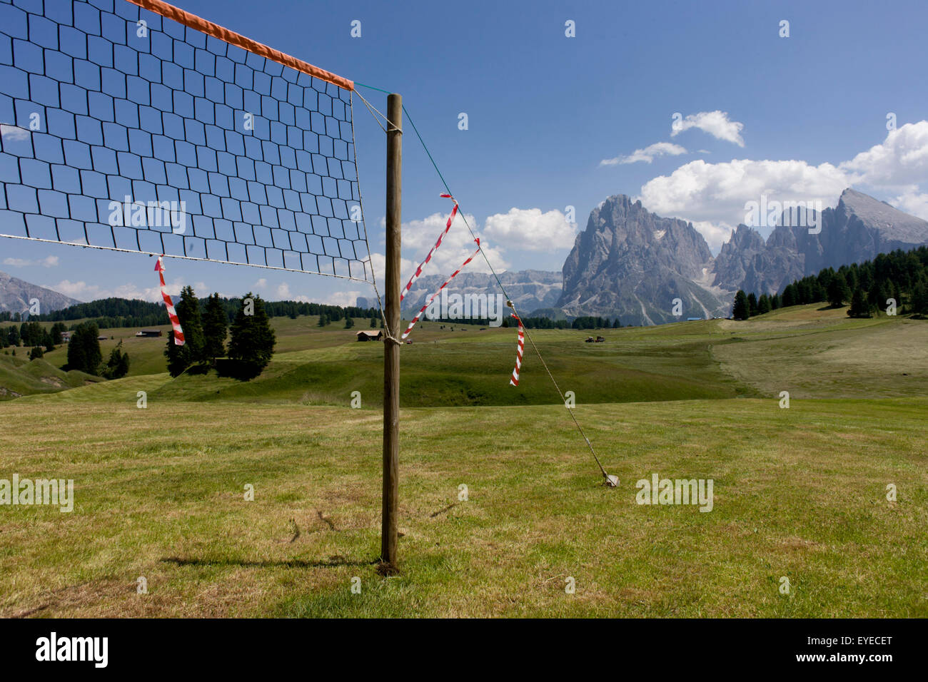 Netball net landscape on the Siusi plateau, above the South Tyrolean town of Ortisei-Sankt Ulrich in the Dolomites, Italy. Stock Photo