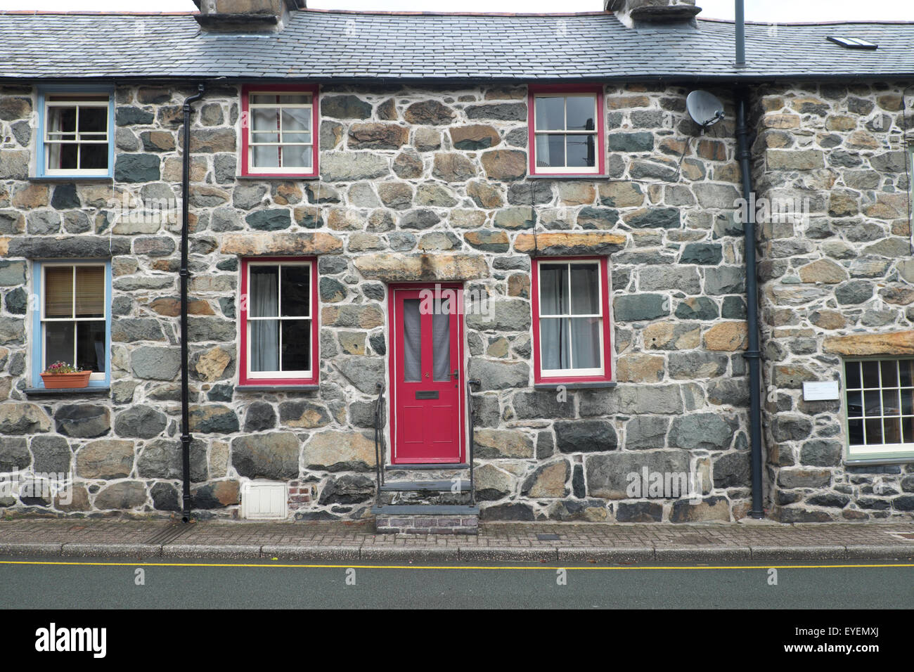 Dolgellau, Gwynedd, Wales terraced row of stone built cottage style houses in North Wales Stock Photo