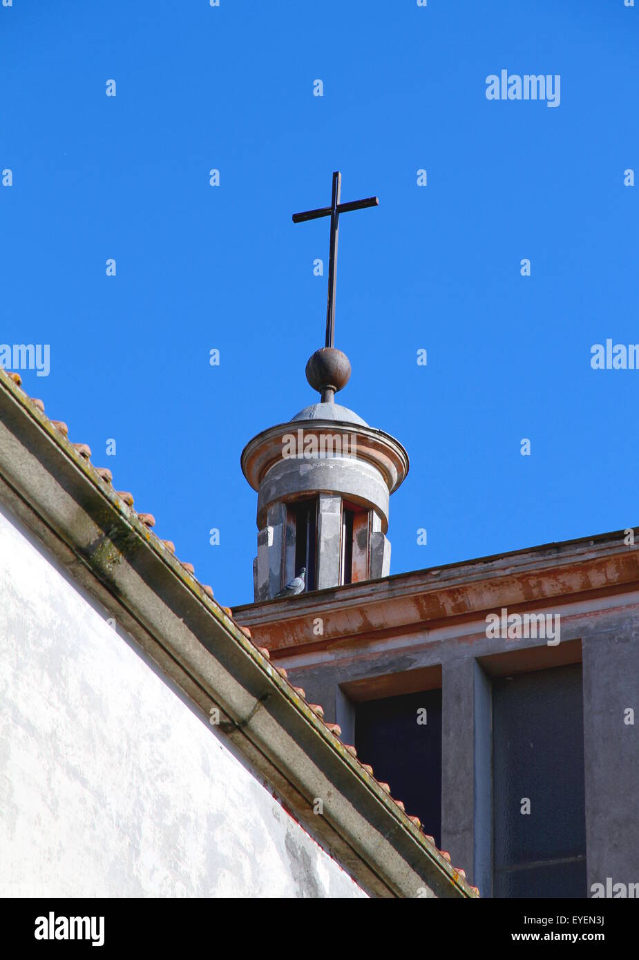 Crucifix on a church roof top in Viterbo, Italy Stock Photo - Alamy