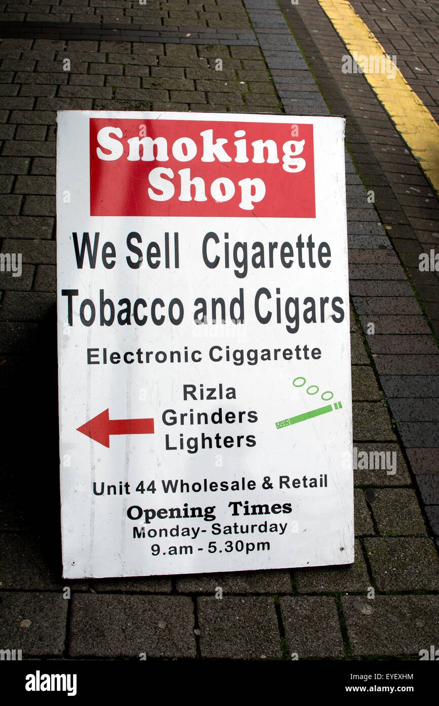 spelling of cigarette Spelling mistake on sign, ciggarette instead of cigarette, Birmingham, UK  Stock Photo