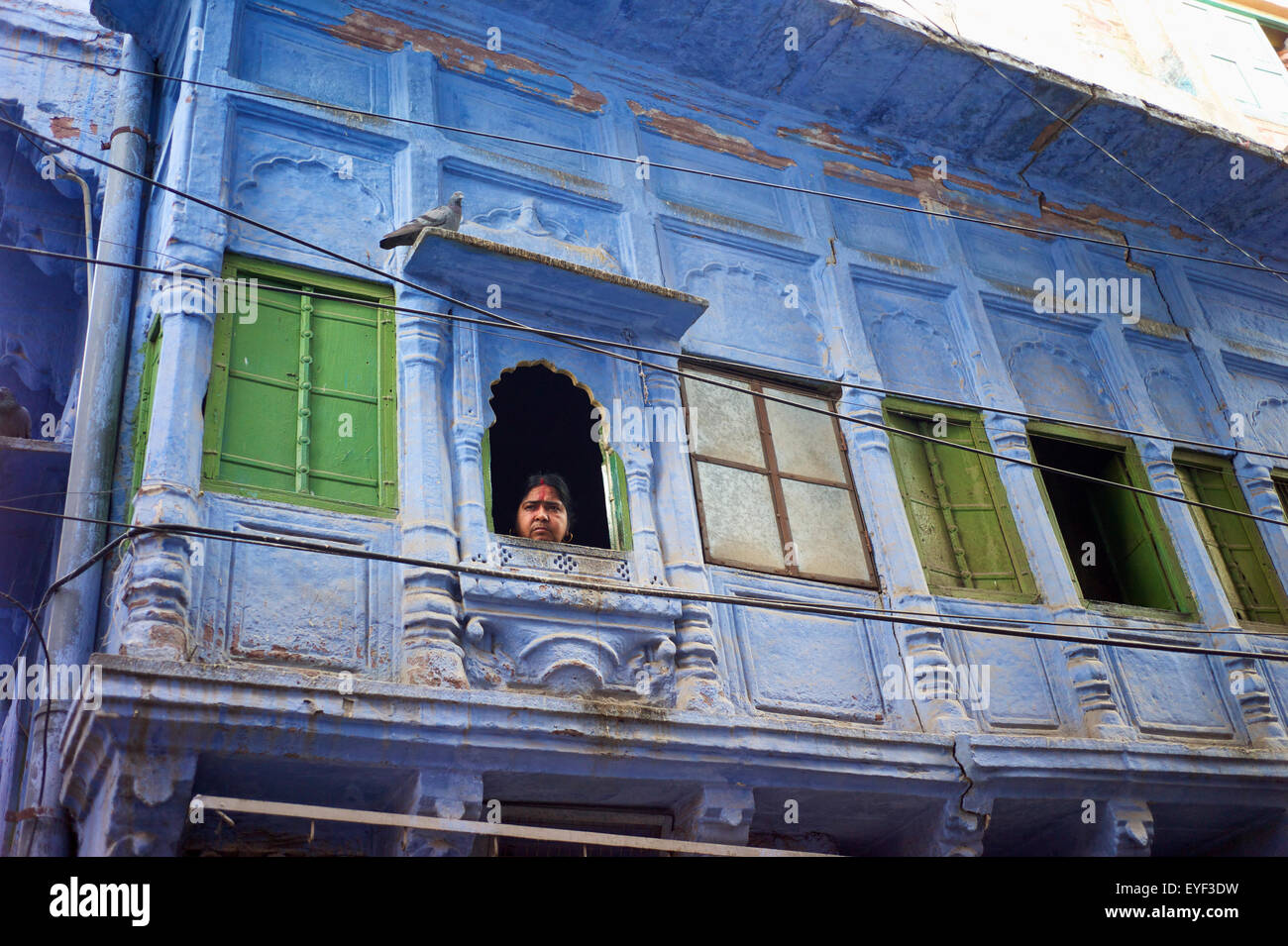 Traditional indian window shutters india hires stock photography and images Alamy