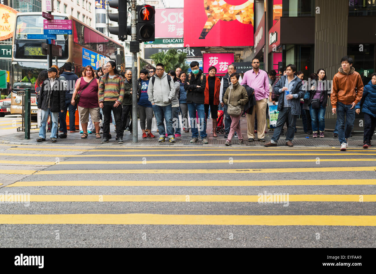 People waiting the green cross Nathan Road, Kowloon; Hong Kong, Stock Photo - Alamy