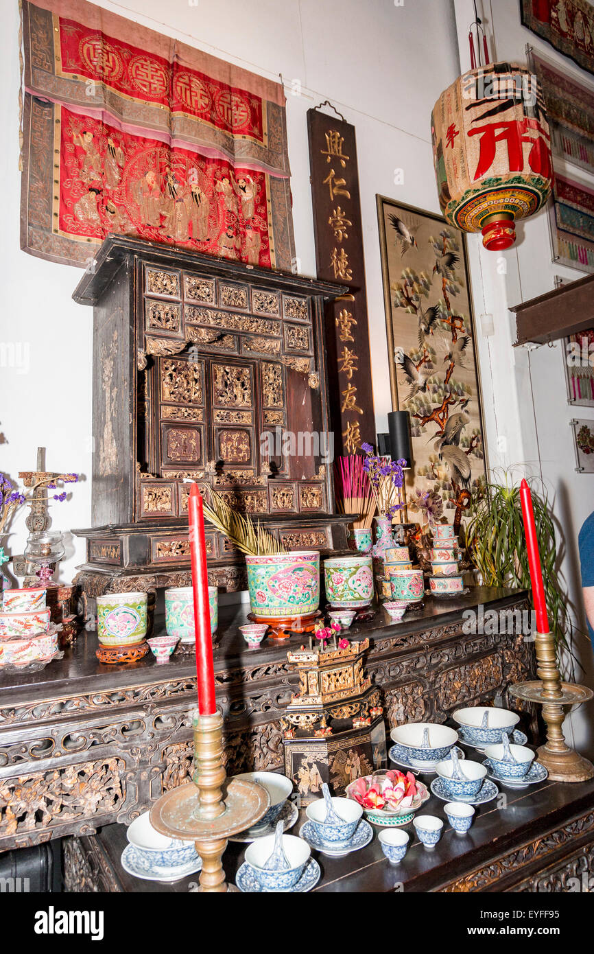 Chinese Ancestors Altar