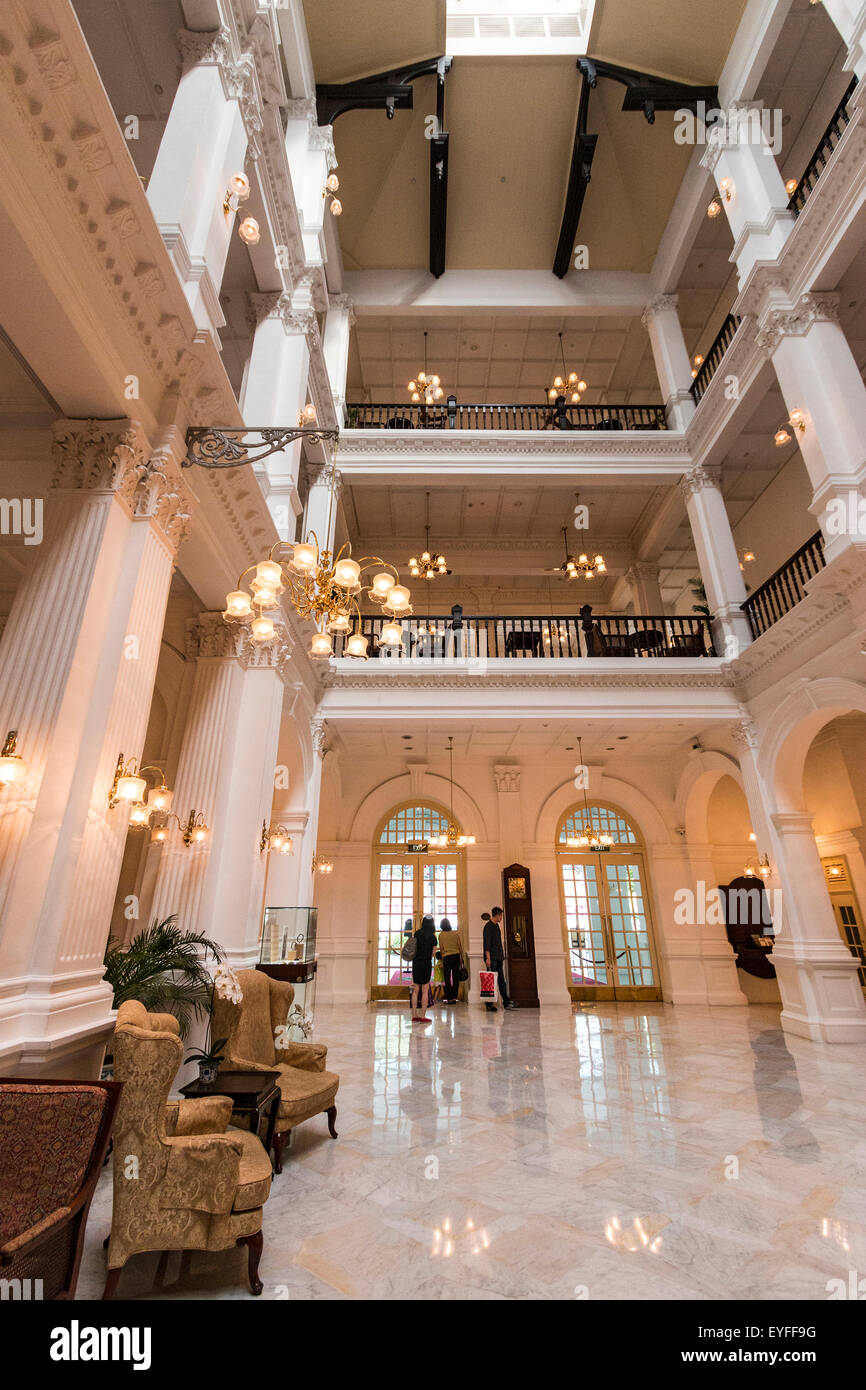 Interior Lobby Of Raffles Hotel Which Was Built In 1887 And Has Become EYFF9G 