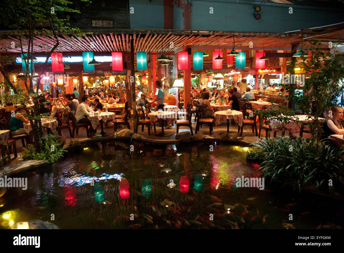 Macaroni Club at night, Khao San Road; Bangkok, Thailand Stock Photo