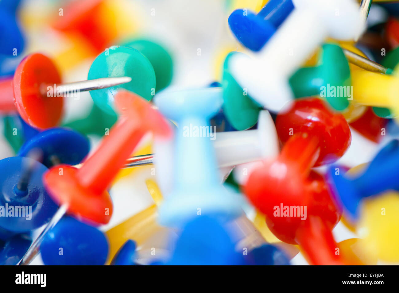 Drawing pins hi-res stock photography and images - Alamy