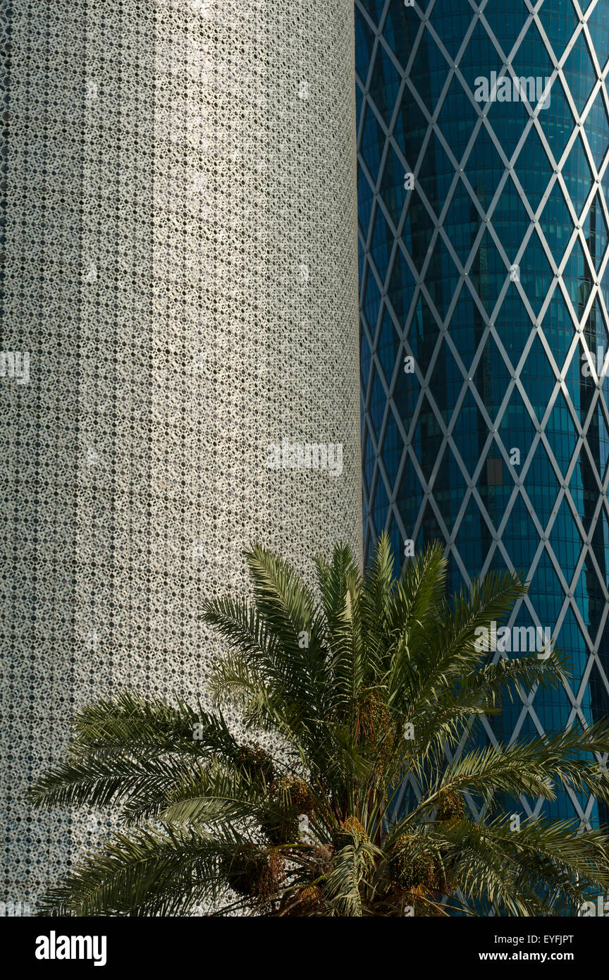 Burj qatar palm tower doha hi-res stock photography and images - Alamy