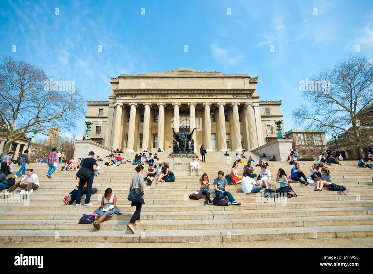 Columbia university campus new york hi-res stock photography and images ...