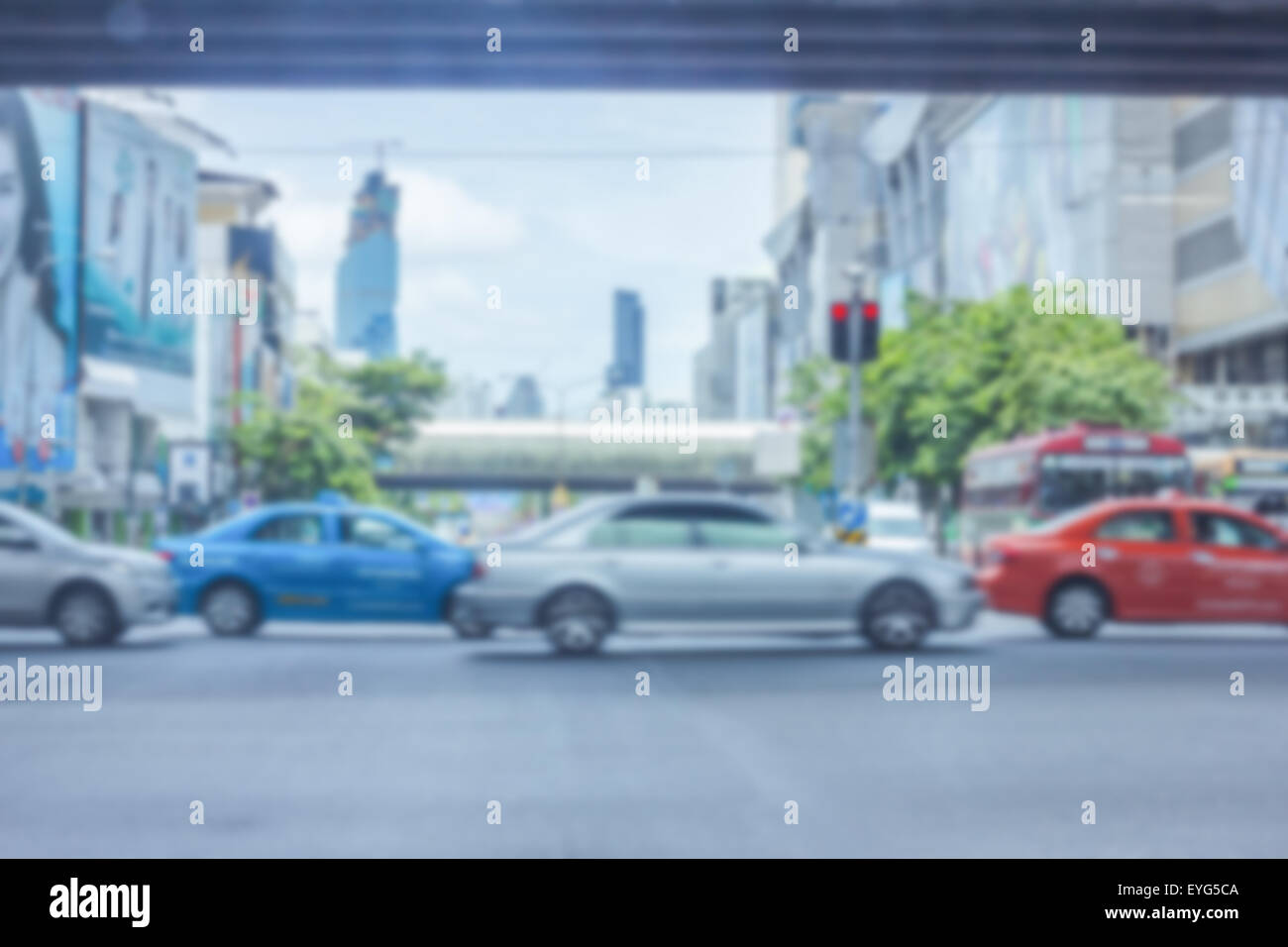 Traffic on city in evening hi-res stock photography and images - Alamy