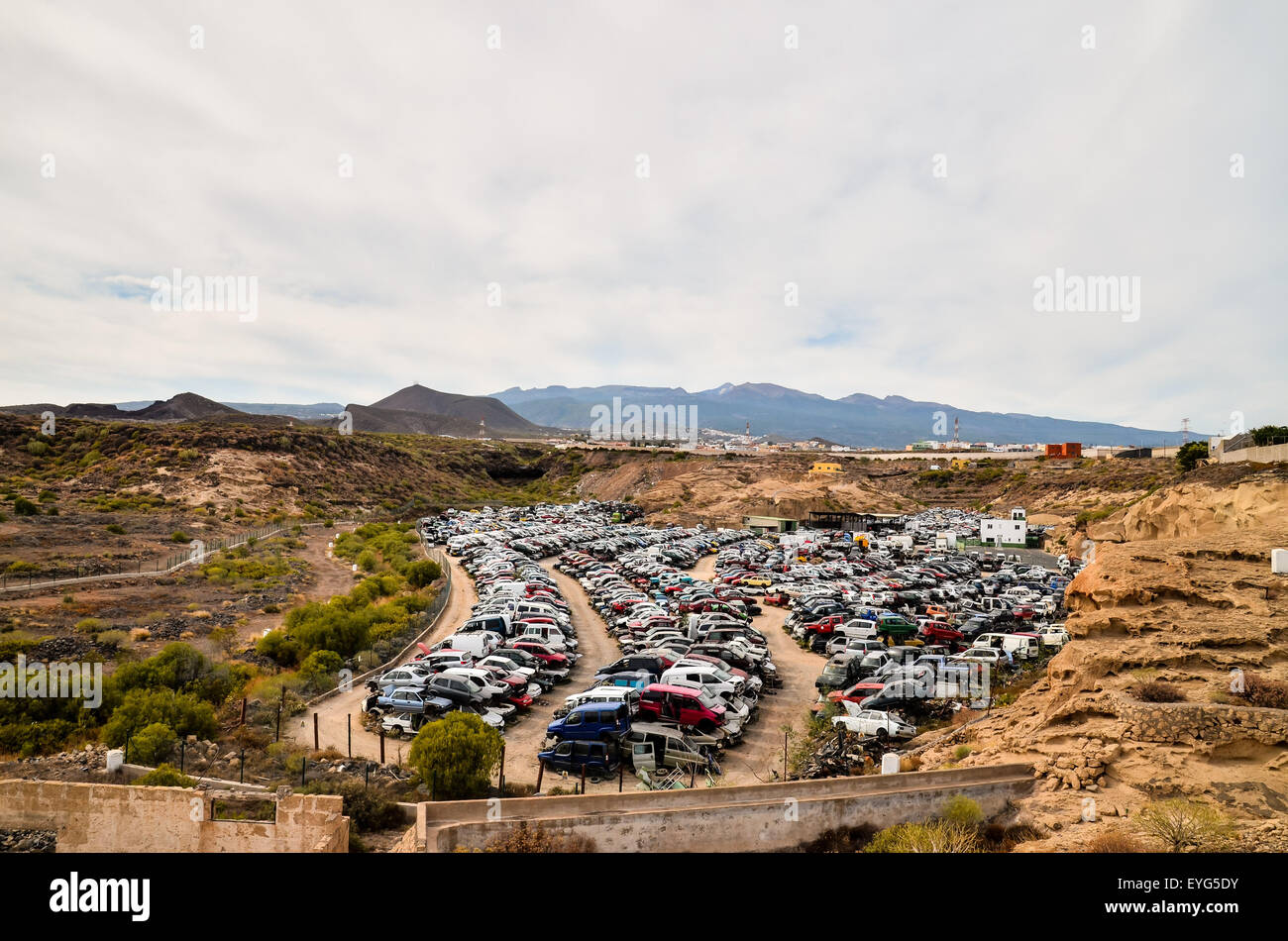 Old Junk Cars On Junkyard Stock Photo - Alamy