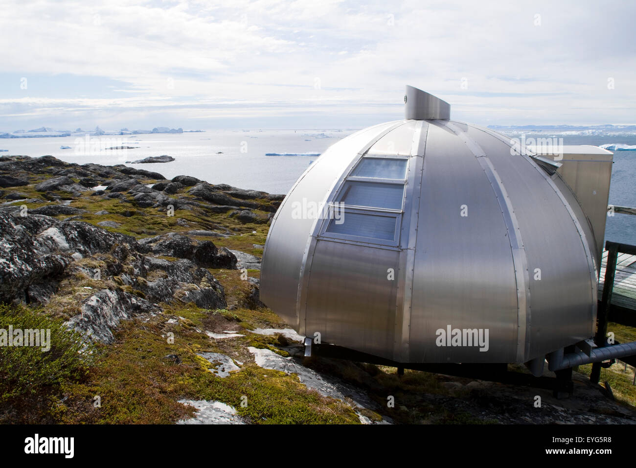 Aluminium 'igloos' At The Hotel Arctic In Ilulissat On The West Coast Of Greenland, The Most Northerly 4 Star Hotel. Greenland. Stock Photo