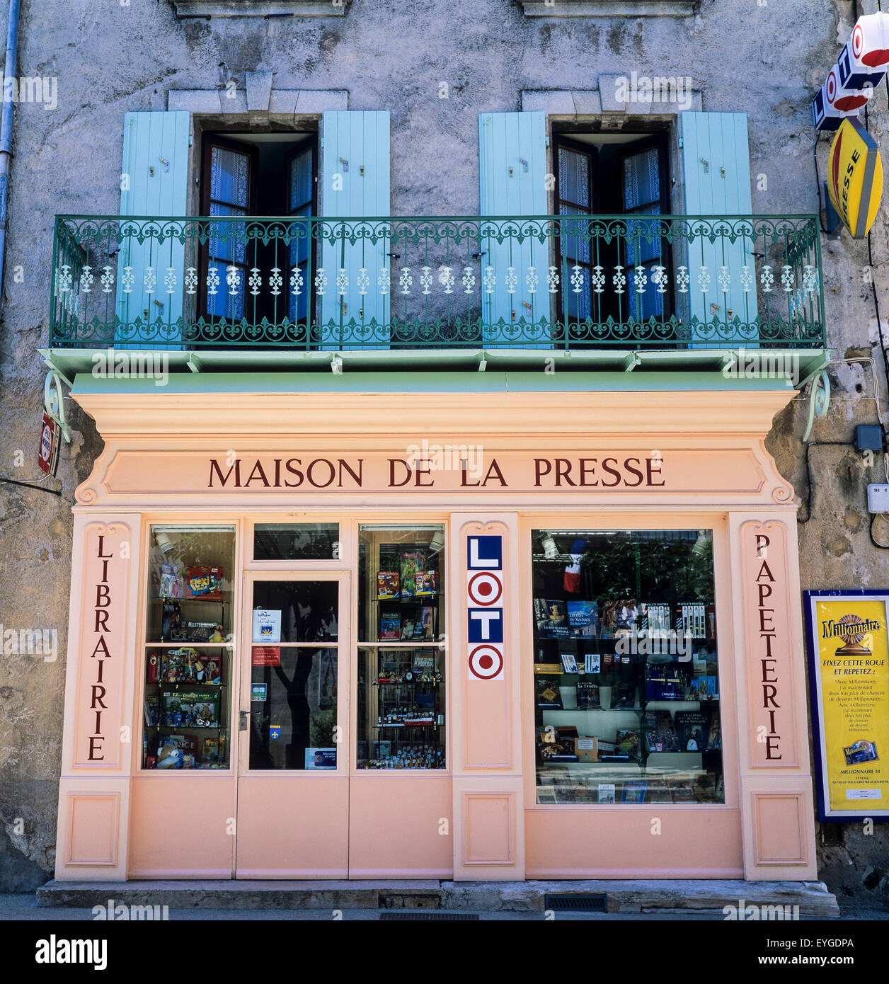 'Maison de la Presse' newsagent's, bookseller's and stationer's, frontage, Sault, Vaucluse, Provence, France, Europe Stock Photo