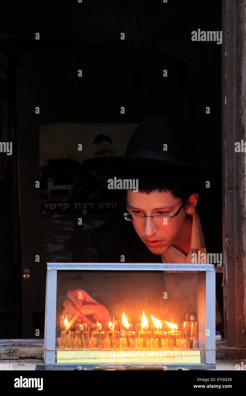 Lighting the Hanukkah candles in Bnei Brak, Israel Stock Photo Alamy