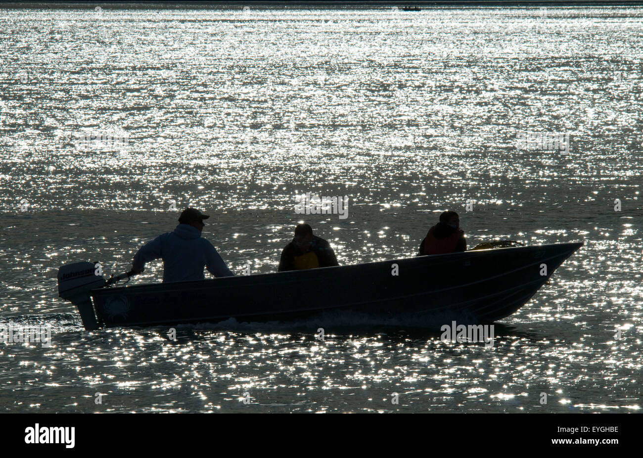 Fishing boat silhouette hi-res stock photography and images - Alamy