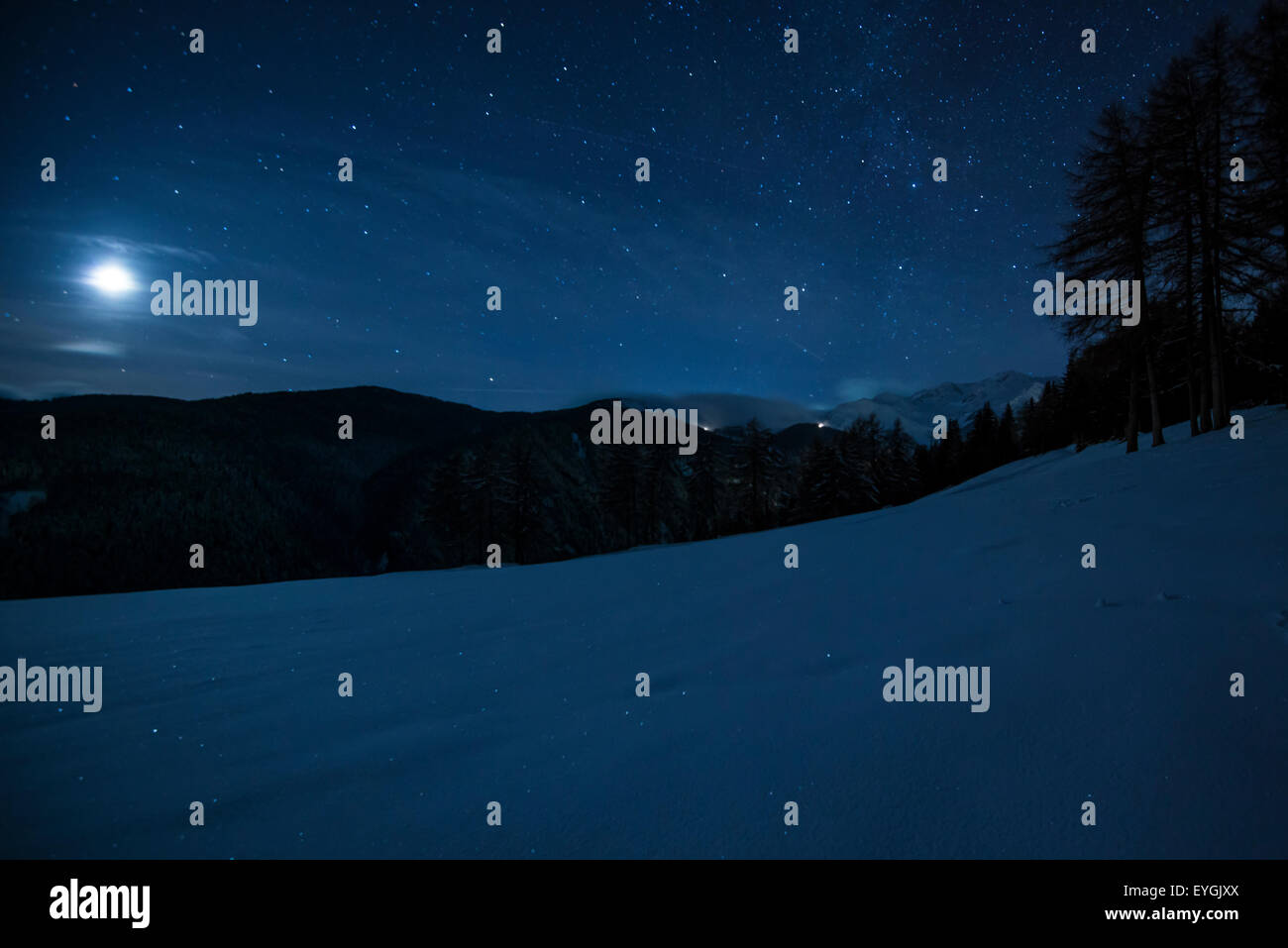 Moon night sky mountains stars hi-res stock photography and images - Alamy