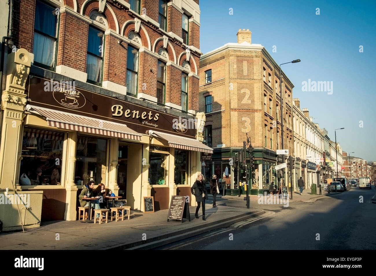 UK, England, Brick Lane; London, Ice cream shop and cafe Stock Photo