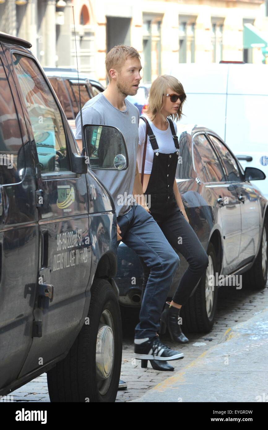 Taylor Swift Takes Car for Spin With Calvin Harris: Photo 965732, Calvin  Harris, Taylor Swift Pictures