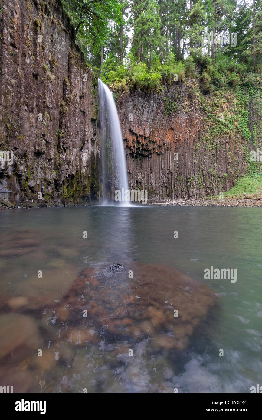 Scotts mills falls hires stock photography and images Alamy