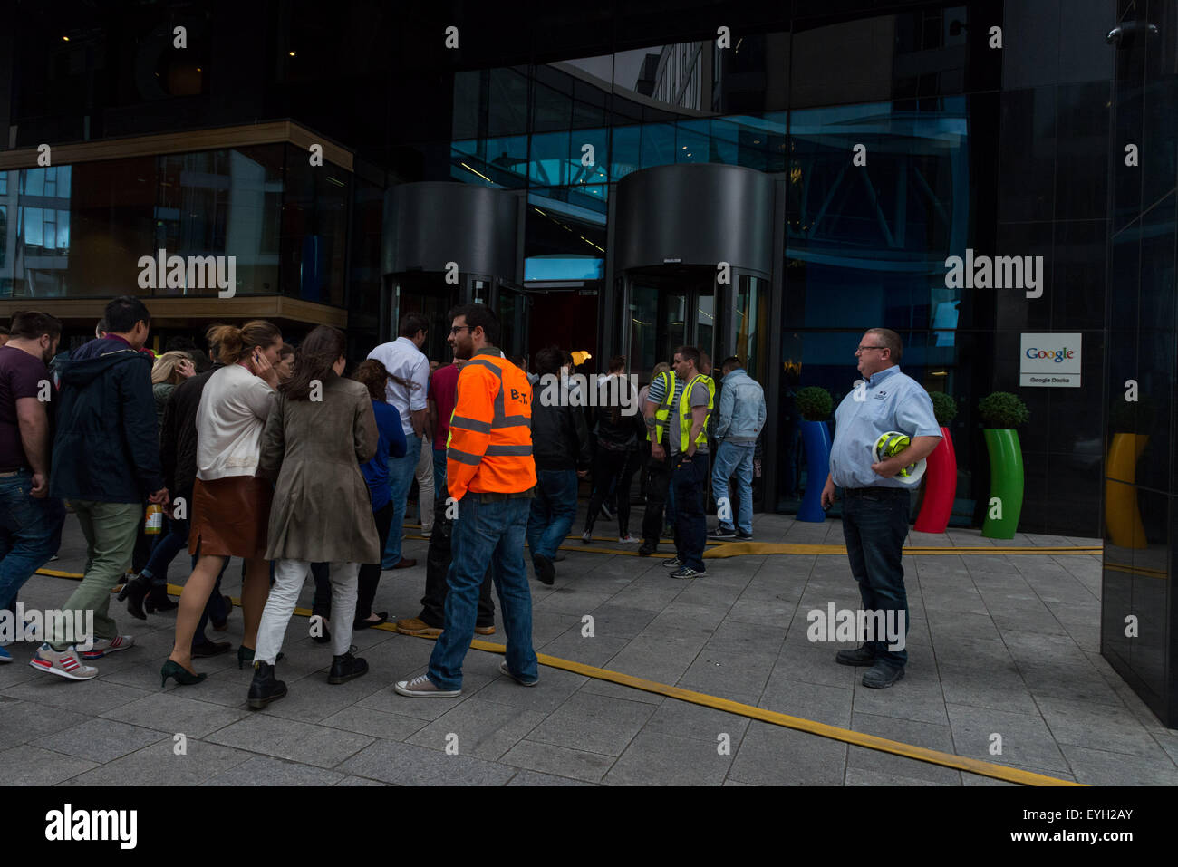 Dublin, Ireland. 29th July, 2015. Fire drill at Google HQ in Barrow Street in Dublin's Silicon Docks was carried this afternoon by Dublin fire brigade incident command unit Scania P230 © Velar Grant/ZUMA Wire/Alamy Live News Stock Photo