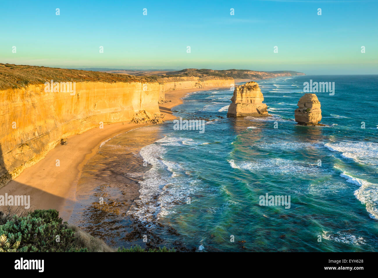 12 Rocks Look Out Twelve Apostles lookout Stock Photo - Alamy