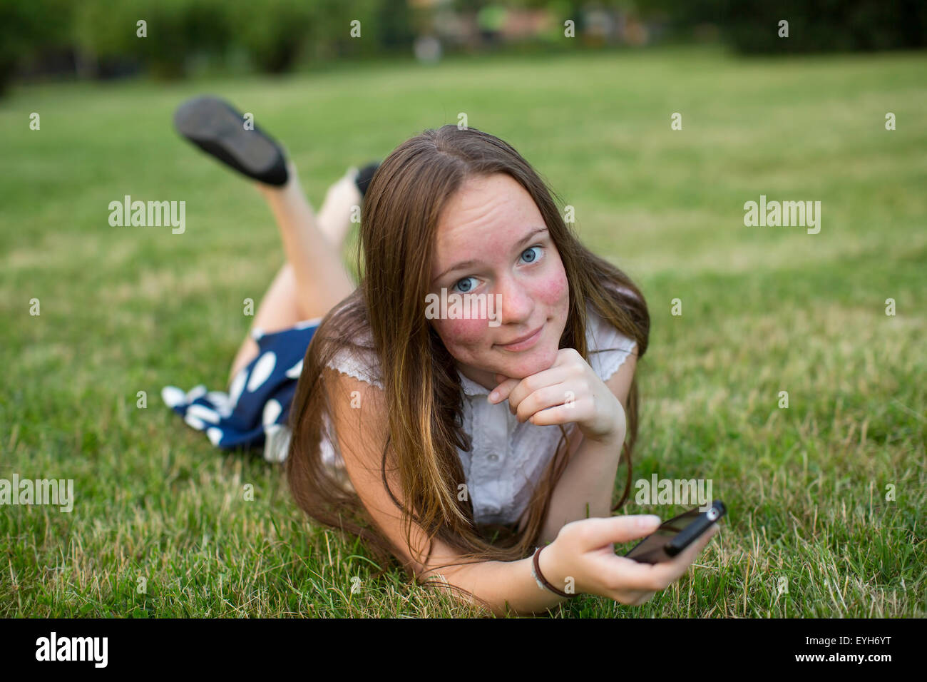 Teen girl hi-res stock photography and images - Alamy