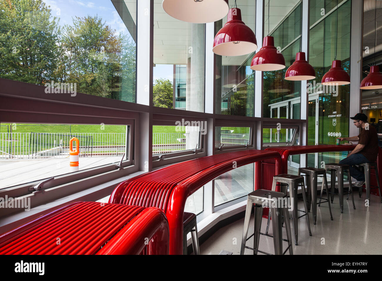Snack bar building hi-res stock photography and images - Alamy