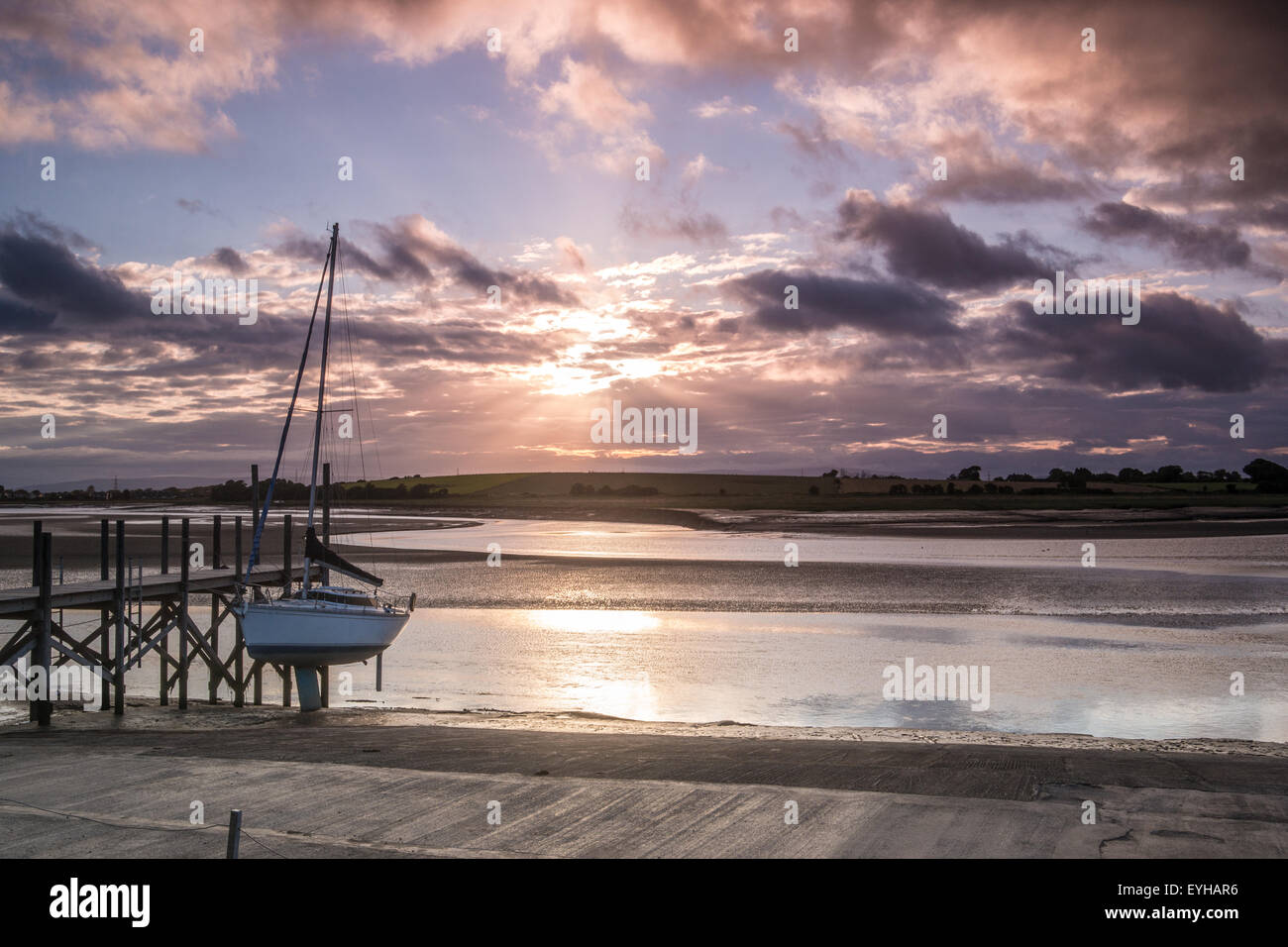Skipool, PoultonLeFylde, UK. 30th July, 2015. UK Weather news. Some sunny intervals along the