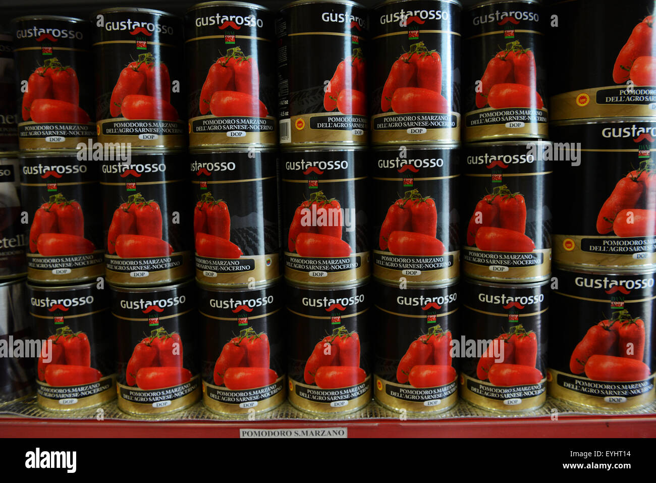 Tined tomatoes hires stock photography and images Alamy