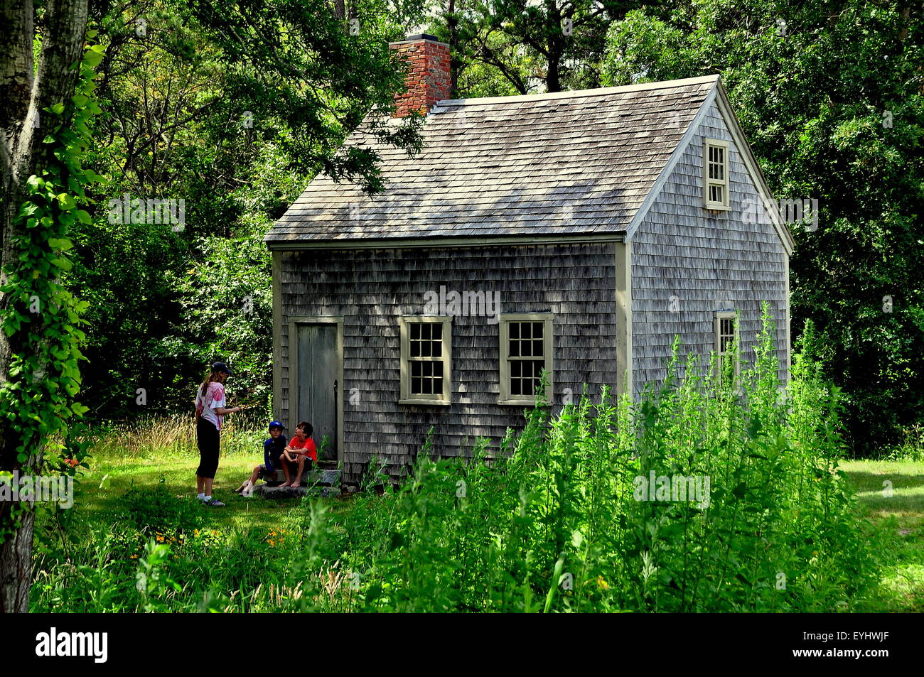 18th century farm house hi-res stock photography and images - Alamy