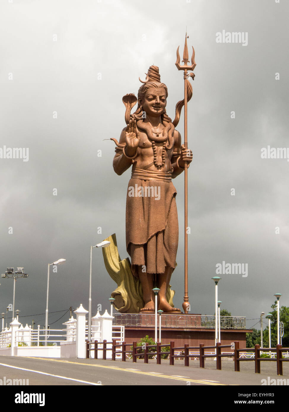 Mauritius. Big image of Mangal Mahadev Shiva Statue at Ganga Talao by