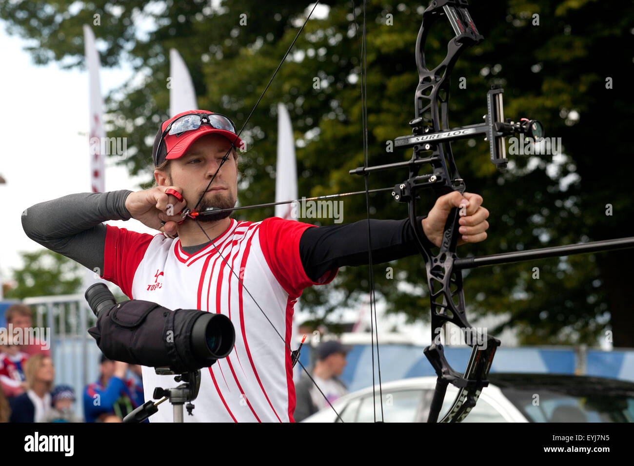 Copenhagen, Denmark, July 30th, 2015: Swiss archer Roman Haefelfinger competes in the World Archery Championships in Copenhagen during Thursday's individual matches  in compound bow. Credit:  OJPHOTOS/Alamy Live News Stock Photo