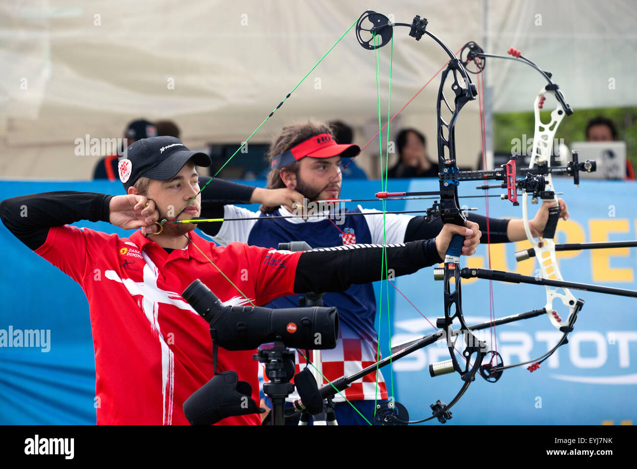 Copenhagen, Denmark, July 30th, 2015: Danish archer Stephan Hansen (L) and Croatian Mario Vavro (R)  competes in the World Archery Championships in Copenhagen during Thursday's individual matches  in compound bow. Credit:  OJPHOTOS/Alamy Live News Stock Photo