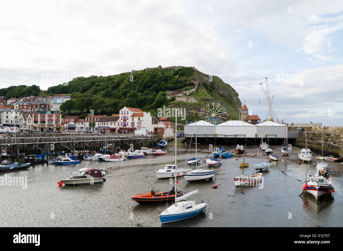 Boats at Scarborough Harbour, located in the South Bay, Scarborough Stock Photo