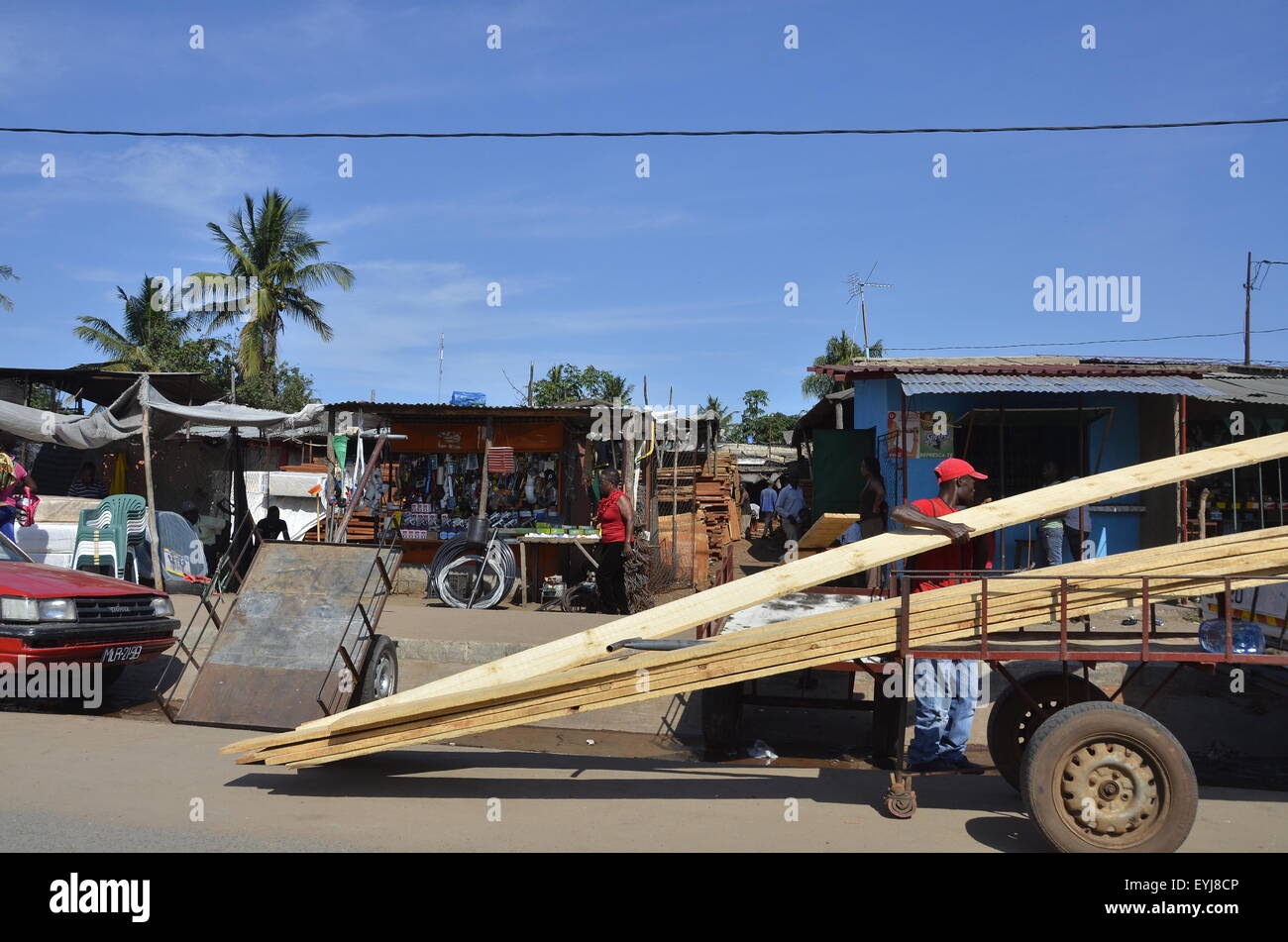 Roadside scenes of life from Inhambane to Maputo, Mozabique, Dec 2015 Stock Photo