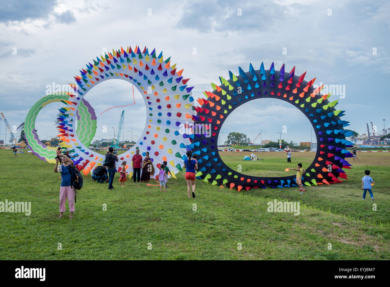Singapore Kite Festival, 2014 Stock Photo Alamy