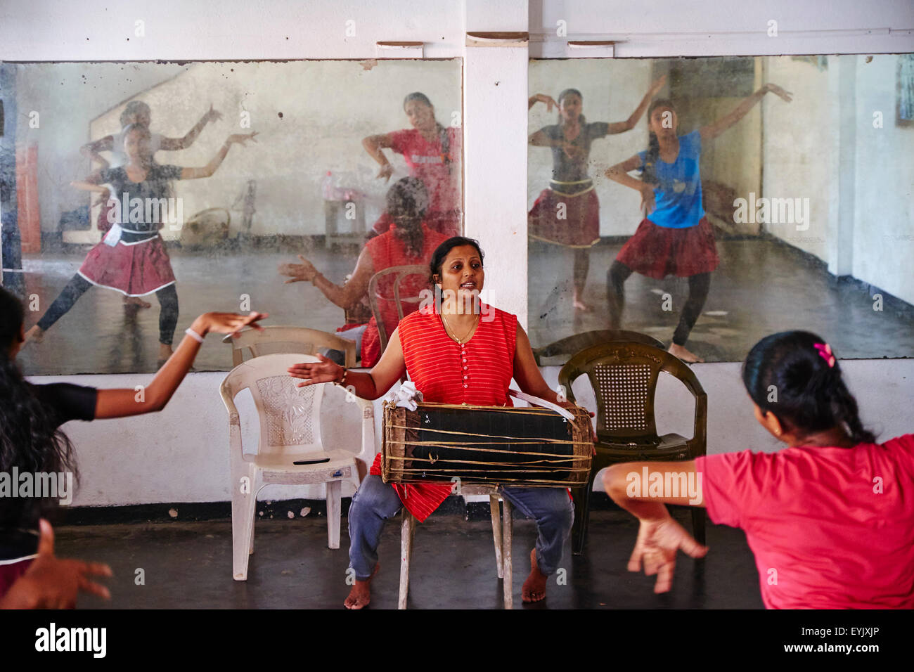 Sri Lanka, South West Coast, Ambalangoda, Kolama traditional dance school Stock Photo