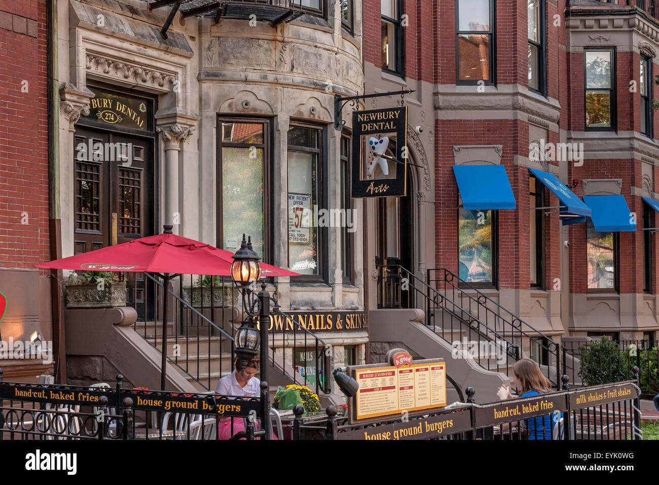 Dentist street hires stock photography and images Alamy
