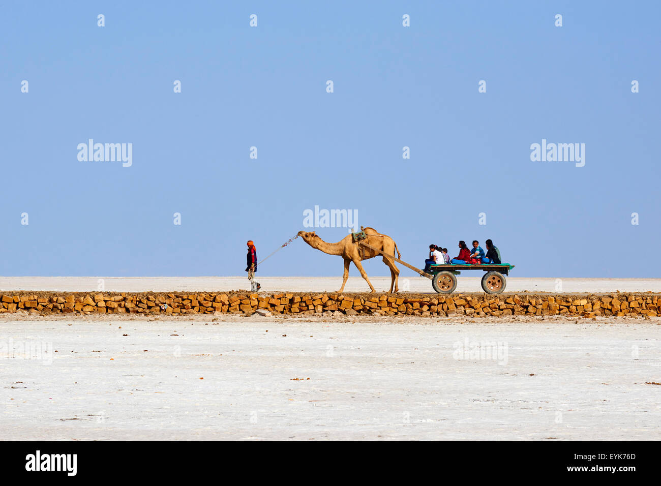 India, Gujarat, Kutch, Rann of Kutch, local turist visiting the salt desert Stock Photo