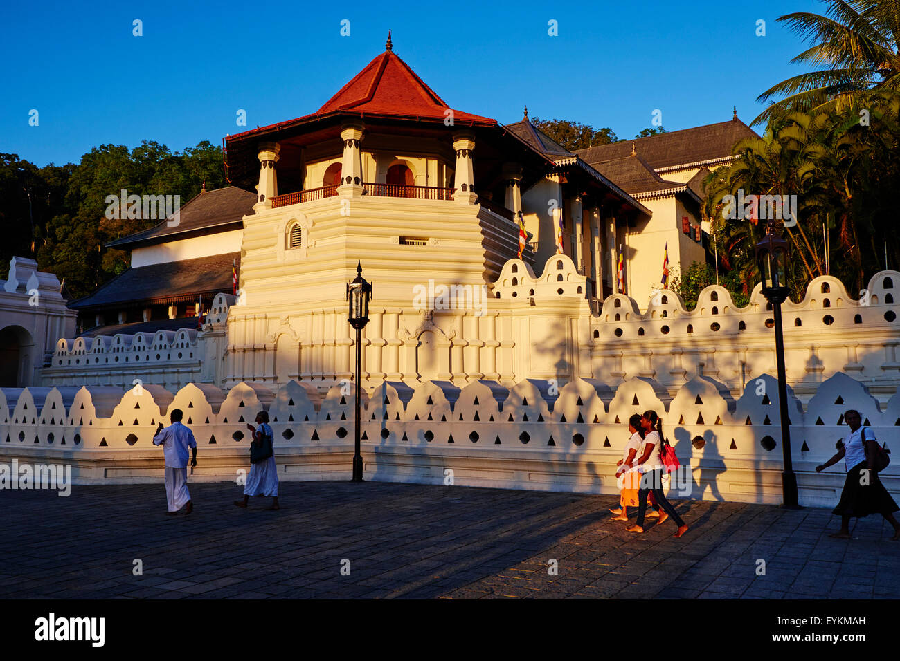 Sri Lanka, Ceylon, North Central Province, Kandy, UNESCO World Heritage city, Tooth's temple Stock Photo