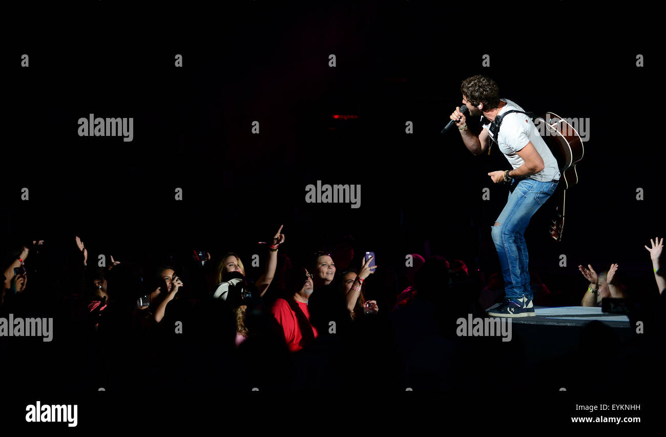Country music star Thomas Rhett performs at the Coral Sky Amphitheatre