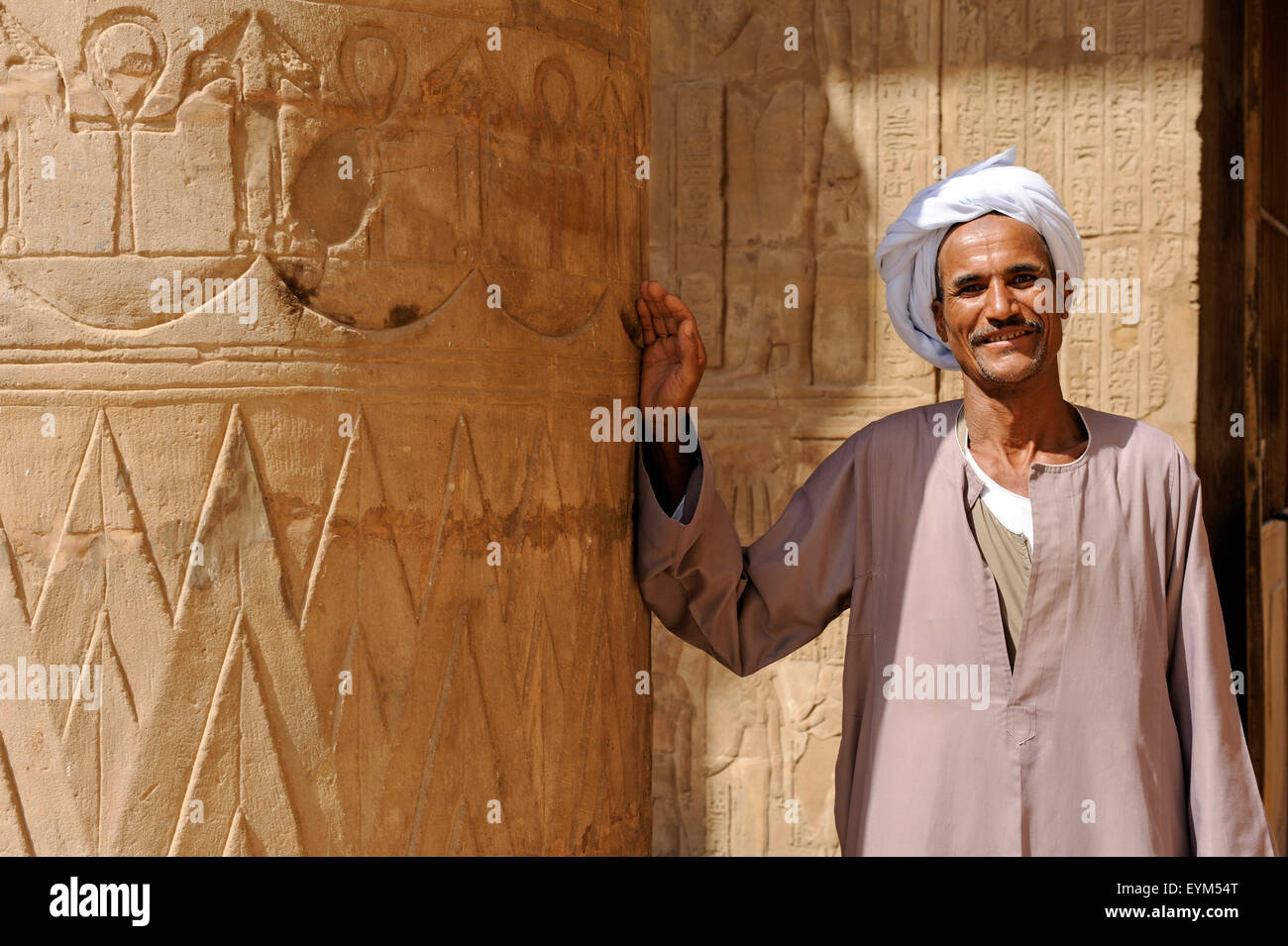 Egyptian temple guard at Horustempel in Edfu Stock Photo Alamy