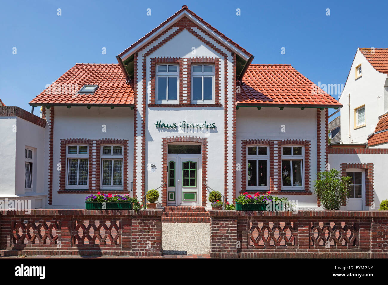Guest house 'Haus Brandes', Zedeliusstrasse (street), island Wangerooge Stock Photo