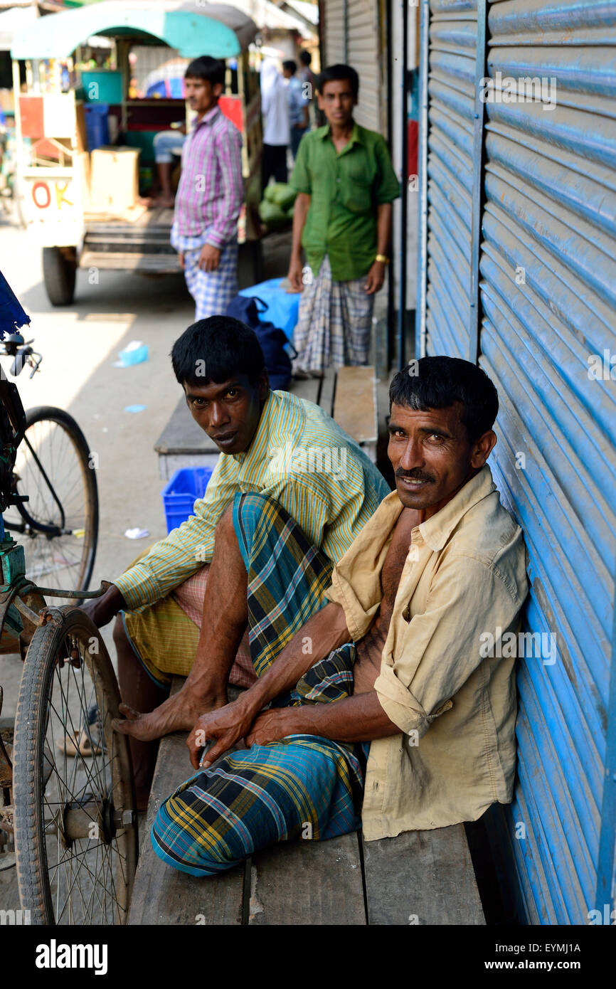 Onlayn külotlu çorap va paypoqda porno tomosha qiling