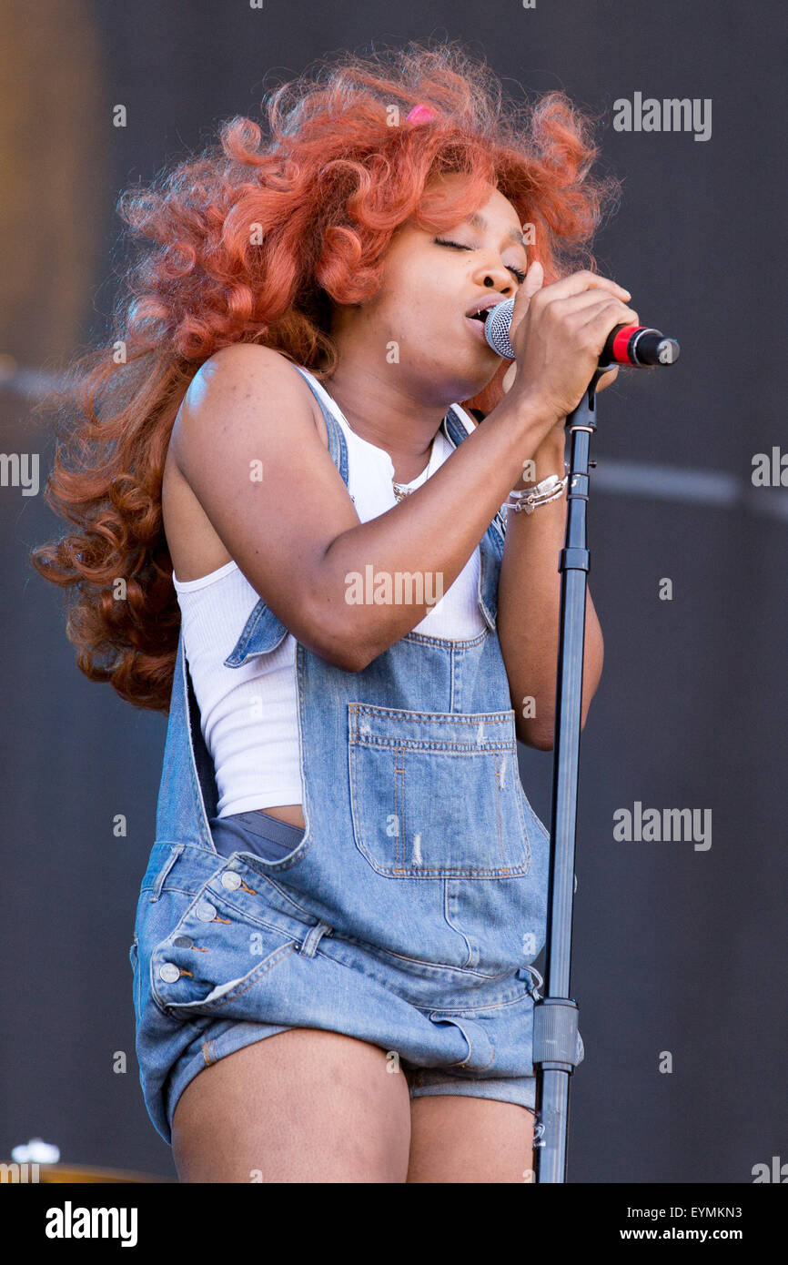 Chicago, Illinois, USA. 31st July, 2015. Singer SOLANA ROWE (aka SZA)  performs live in Grant Park