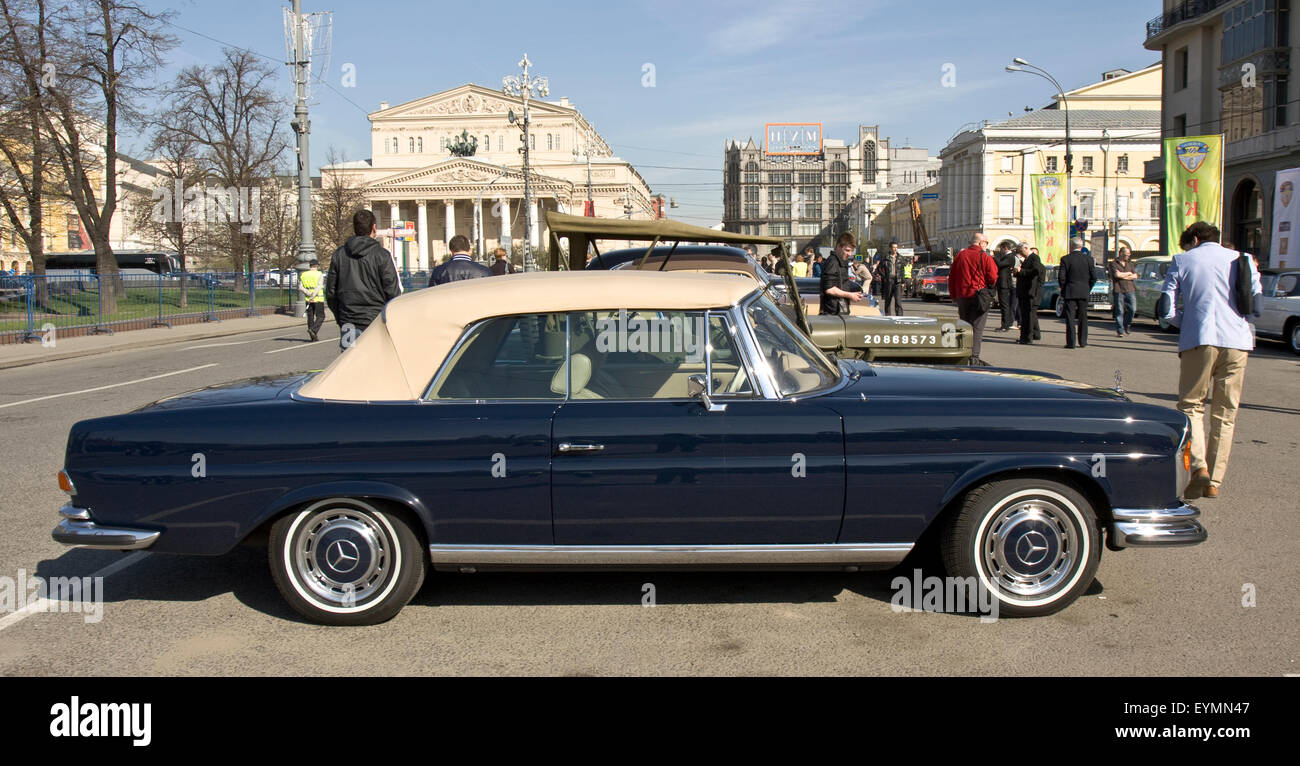 MOSCOW - APRIL 27, 2014: retro car chevrolet corvette of 1970 year on rally of classical cars, organized by Russian Club of Clas Stock Photo
