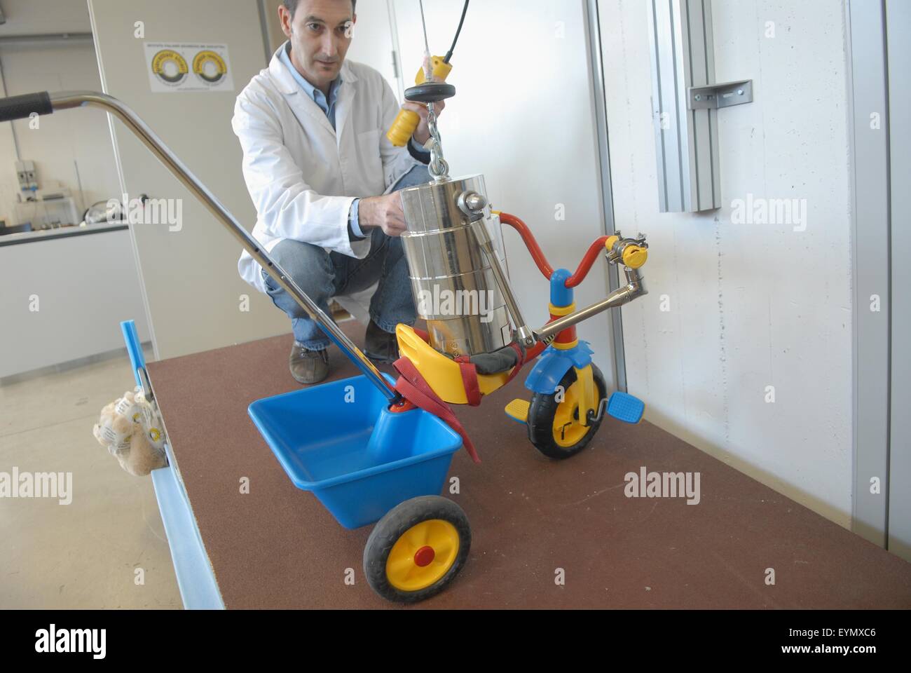 Italian Institute for Toy Safety; certification of toys and products