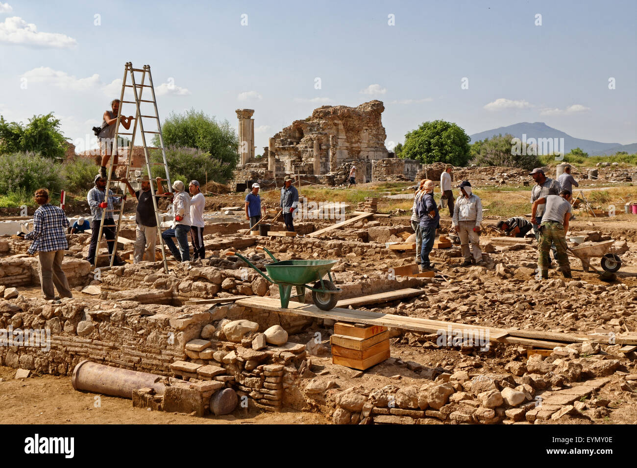Archaeological dig hi res stock photography and images Alamy Archaeological dig hi res stock photography and images Alamy