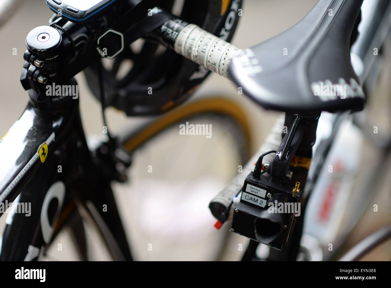London, UK. 01st Aug, 2015. A live TV camera is seen on the bike of Giorgia Bronzini (Wiggle-Honda) before the Prudential RideLondon Grand Prix at The Mall, London, United Kingdom on 1 August 2015. This is the first time in history that bike mounted cameras have been used for live transmission in a road event. Credit:  Andrew Peat/Alamy Live News Stock Photo